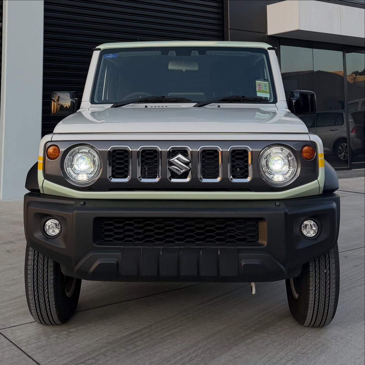 Suzuki Jimny wrapped in Gloss Pistachio Green/Gloss Yellow, shot 5