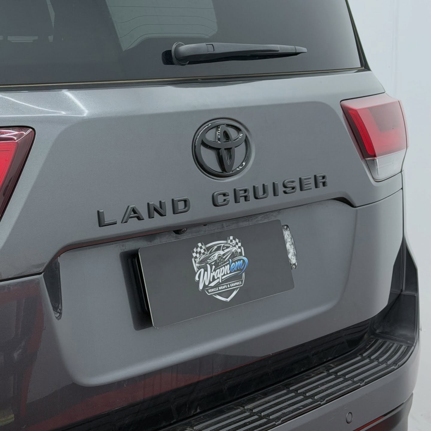 Landcruiser 300 Series wrapped in Gloss Obsidian Black, shot 6