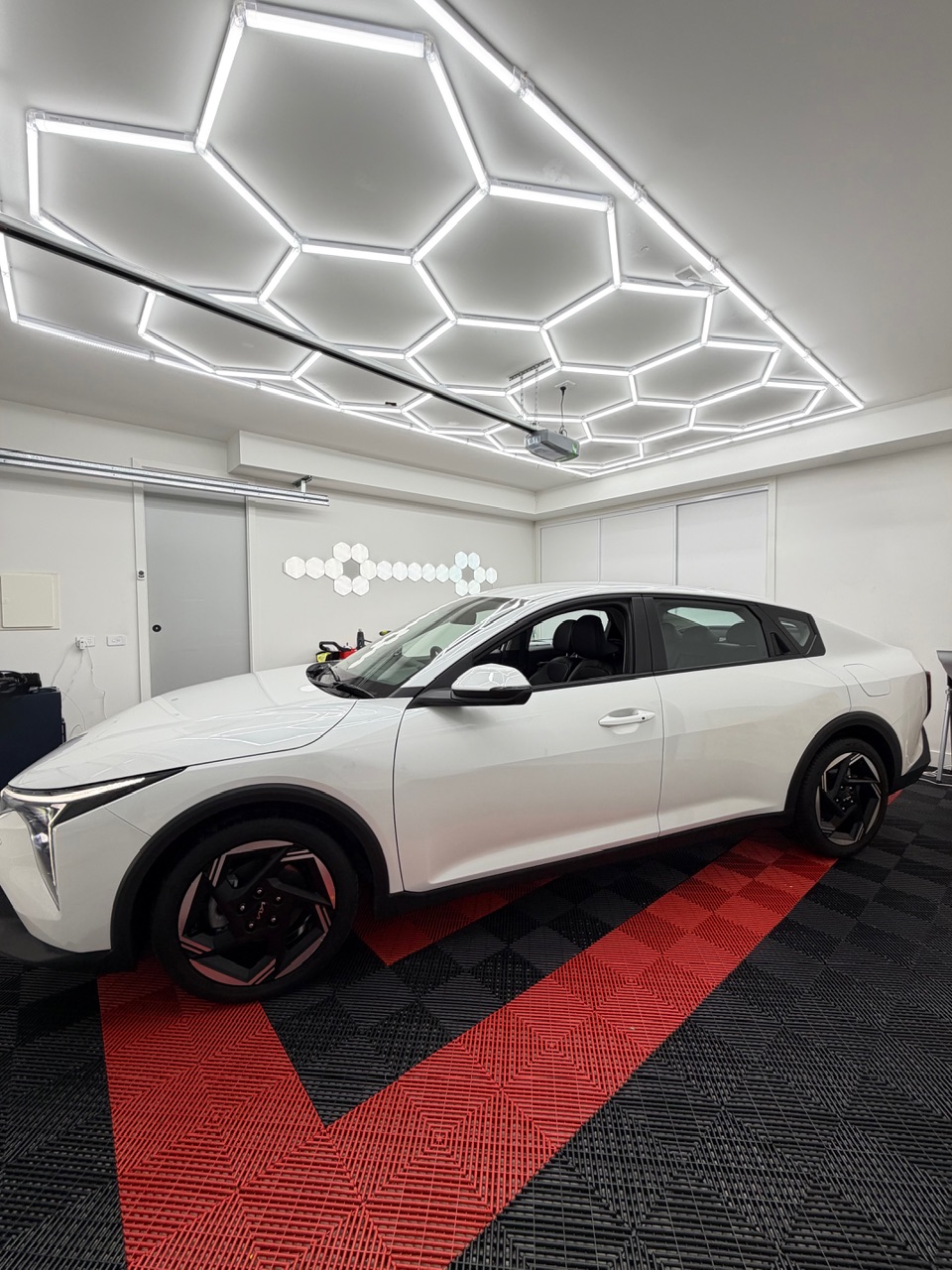 2025 Kia K4 in factory paint